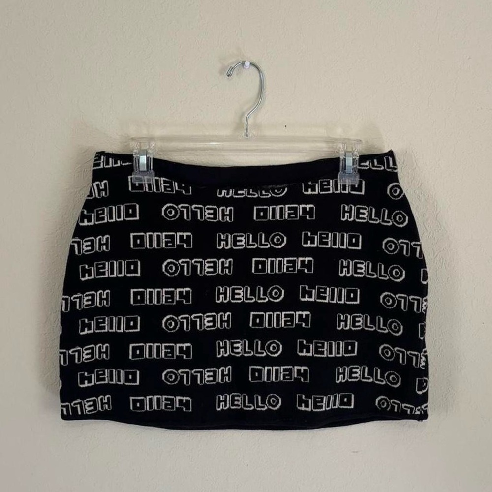 Urban Outfitters ‘Hello’ Print Black Skirt. Size M